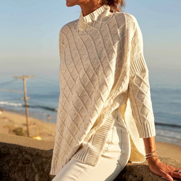 Mersea Lisbon Traveler - barely worn - Picture 4 of 4